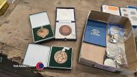Royal Mint ER11 coin set, 1977 with numerous Crowns, Churchill etc, sporting medals etc, and mixed coins, small quantity of pre 1947 silver, 1865 farthing and 1864 Guernsey 8 doubles etc - 3