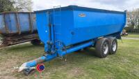 Grain trailer, super singles, hydraulic brakes