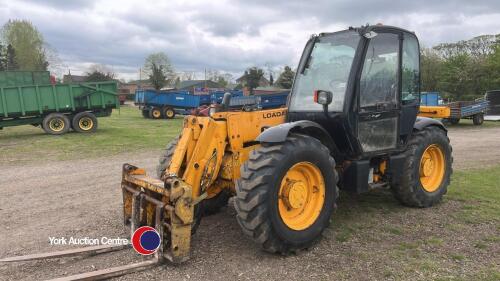 JCB 530/70 teleporter, key in office