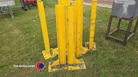 8 x steel legs