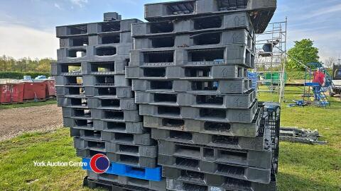 Plastic pallets