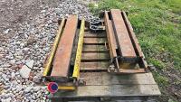 2 x car lift rollers - 3