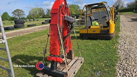 Atlas double boom hiab 4m 1.5T lift