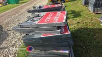 34 x road signs - 3