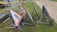 7 x miscellaneous road signs
