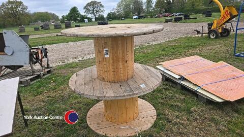 2 x wood cable drum yoyo's