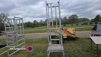 Podium aluminium platform on wheels - 2
