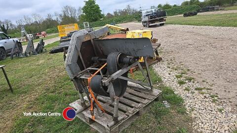 Ferguson cordwood saw good condition with belt