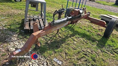 Towable hydraulic log splitter