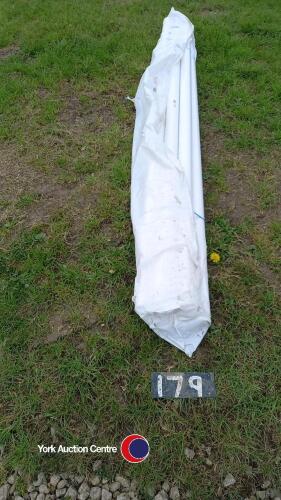 6 x lengths white round down pipe, new