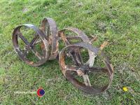 4x Shepherds hut 15inch cast wheels - 3