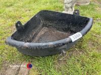 Garden cast corner trough - 2