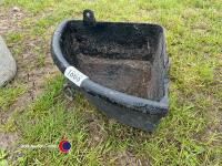 Garden cast corner trough - 3