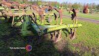 Dowdeswell 3F reversible plough - 2