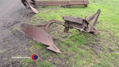 Rabbit fencing plough