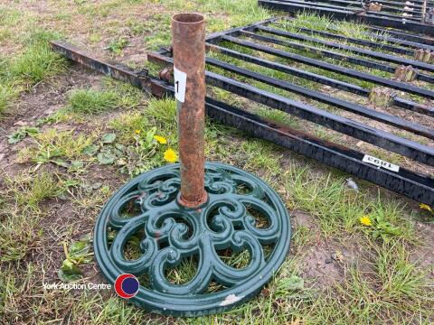 Parasol stand