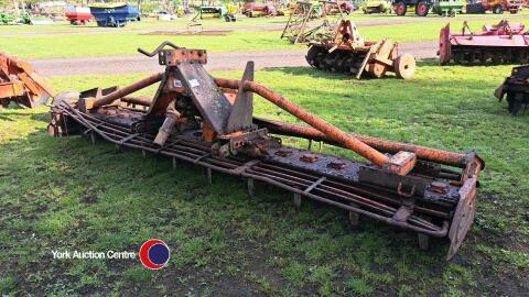 Maschio 3m power harrow, c/w crumbler roller
