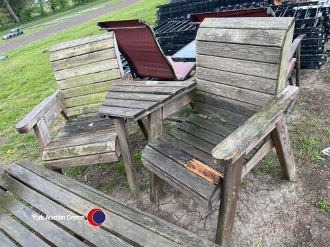 Companion seat and table