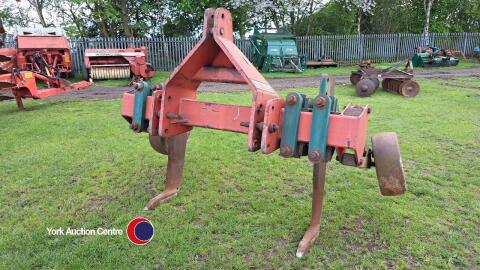 Twin leg subsoiler