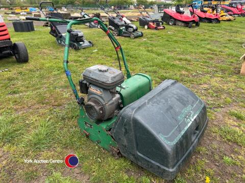 24in cut cylinder mower with basket