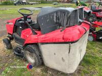Honda 2216 v twin ride on mower - 4