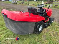 Jonsered ride on lawn mower, key in office - 5