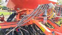 Kuhn SD liner 3m trailed direct drill, mechanical metering c/w fine seed roller, 20 coulters, electric tramline valves manually controlled, hydraulic fan driven off PTO, hydraulic marker arms, 2010 - 6