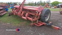Massey Ferguson 30 4m drill with trailer, rubber pipes in hopper, small seed kit