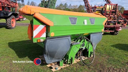 2014 Amazone ZAM 3001 Profis Hydro fertiliser spreader, Amatron 3 control box, OM 18 -24 and OM 24-36 discs, control box in office