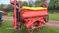 Kuhn Aero 1212 12 boom spreader, 1992 - 2