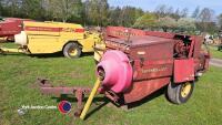 New Holland 370 square baler