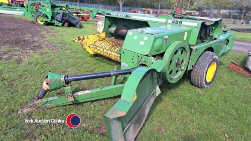 John Deere 459 baler