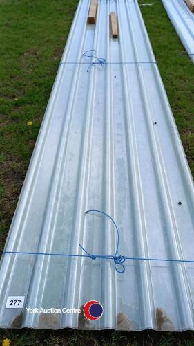 12 x 5560m box profile roof lights, new