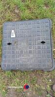 New cast iron manhole cover including frame - 2
