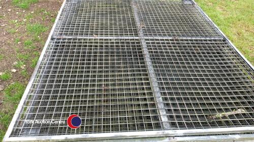 10 x galvanised 7ft x 6ft heavy duty 2in mesh panels