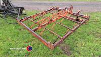 Browns flat 8 bale grab - 2