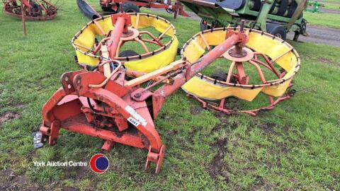 Lely Rotonde 510 twin rota tedder c/w rowing in gates, pto in office