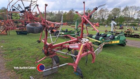 JF Stoll hydraulic 4 rota tedder