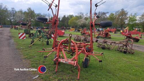 Fella TH540D tedder