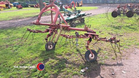 Kuhn 2 rota tedder/rake combo haybob