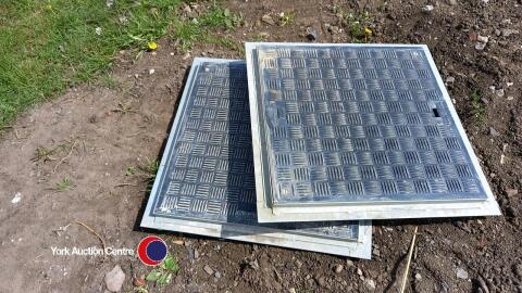 2 x resin/galvanised manhole covers, 600mm x 600mm