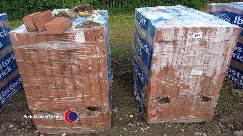 2 x pallets of Ibstock Ivanhoe Old Village bricks, 430 per pallet
