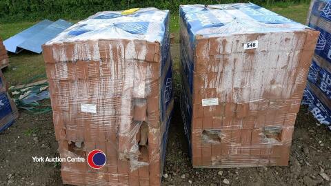 2 x pallets of Ibstock Ivanhoe Old Village bricks, 430 per pallet