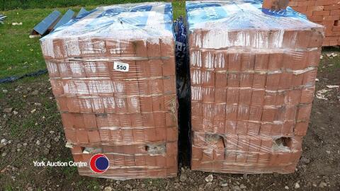 2 x pallets of Ibstock Ivanhoe Old Village bricks, 430 per pallet