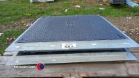 2 x manhole covers, 600mm x 600mm - 2
