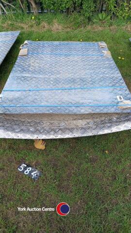 6 x 6ft x 4ft aluminium chequer plate
