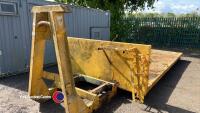 20ft flat hook lift body - 2