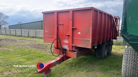 Triffitt 8T tipping trailer, gwo