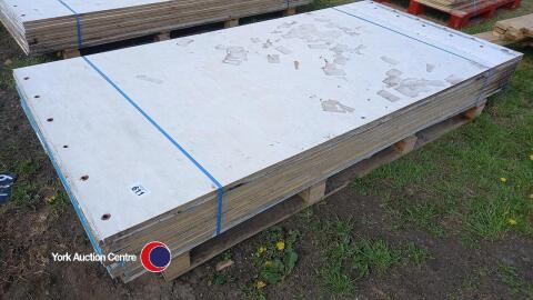 10 x 8ft x 4ft 18mm plastic coated ply