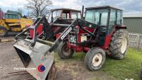 International 484 tractor with loader, power tip for bucket and muck fork, road registered with V5. Serviced with cylinder head and gasket done, starts and runs well, pickup hitch, tipping pipe, power steering. ODN 581T